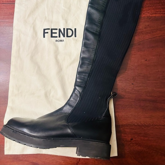 Fendi thigh high sock boots. Flats. Size 36 1/2. Logo black leather F0554 25 mm. - Picture 11 of 15